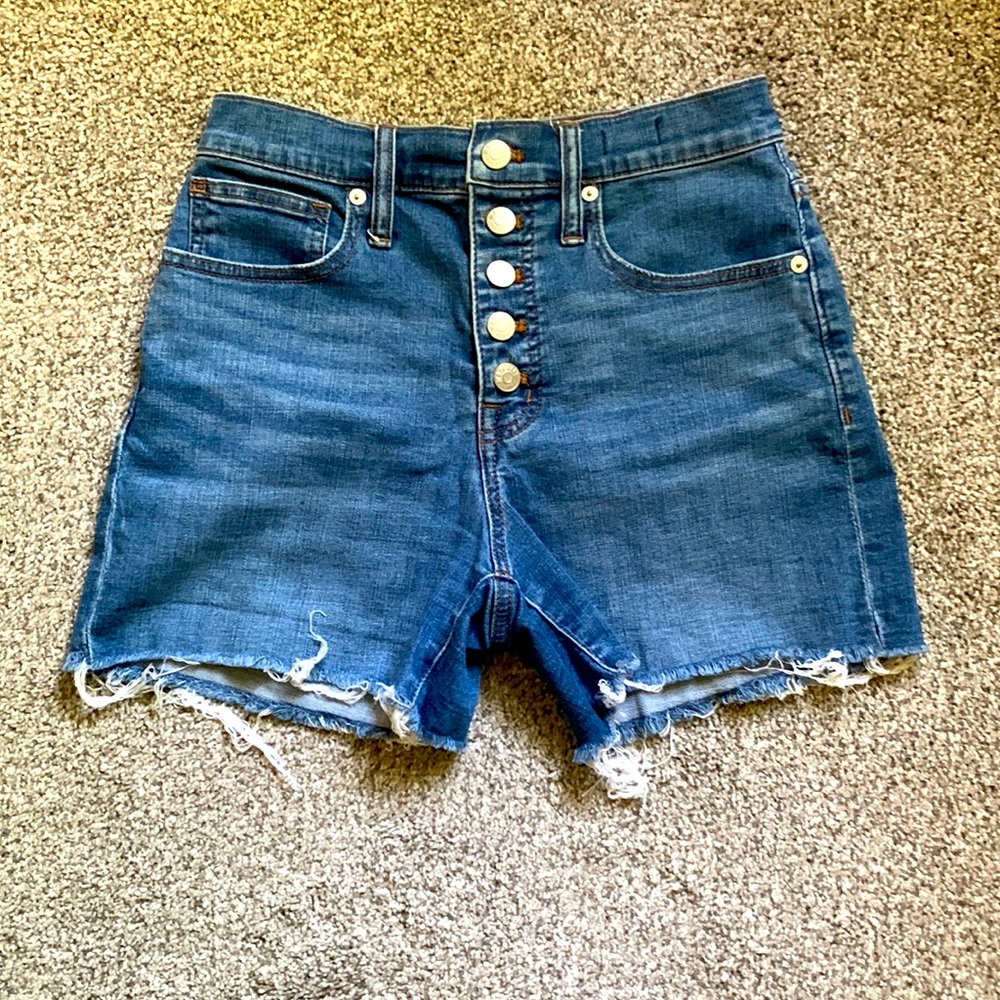 Madewell high-rise denim shorts button fly, 24